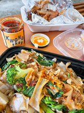 Load image into Gallery viewer, CHILI CRISP NO. 5